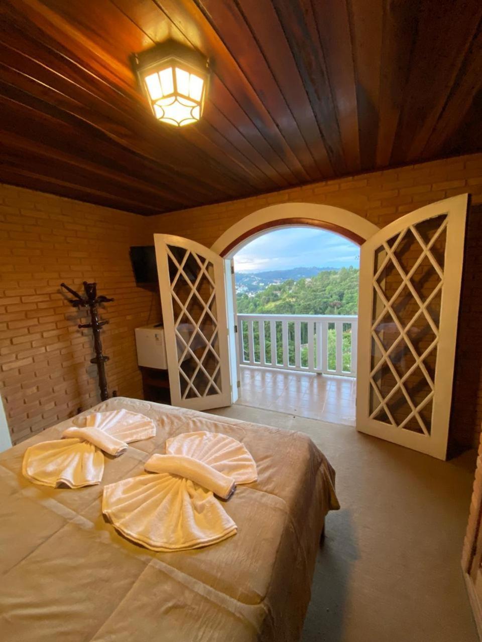 Hotel Refugio Mana Campos do Jordão Esterno foto