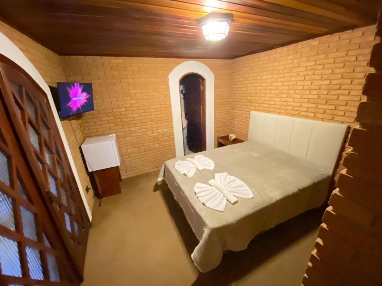 Hotel Refugio Mana Campos do Jordão Esterno foto